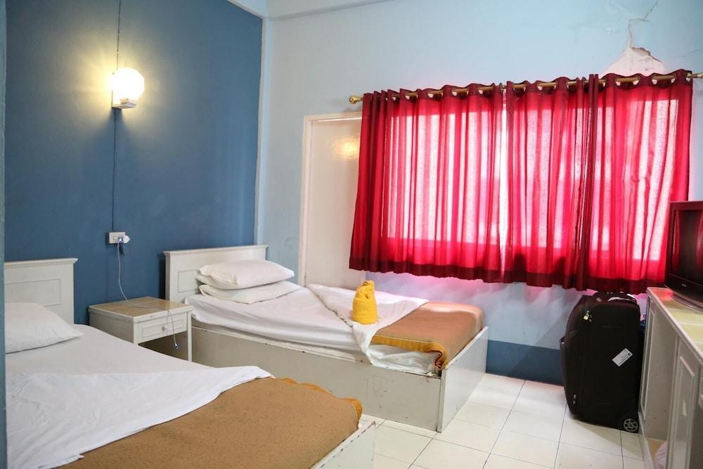 Paradise House Bangkok Esterno foto